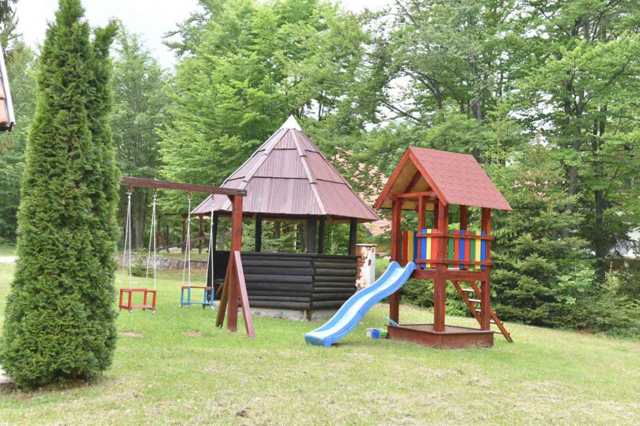 Vikendica Na Sokolini Villa Gornja Koprivna Eksteriør bilde